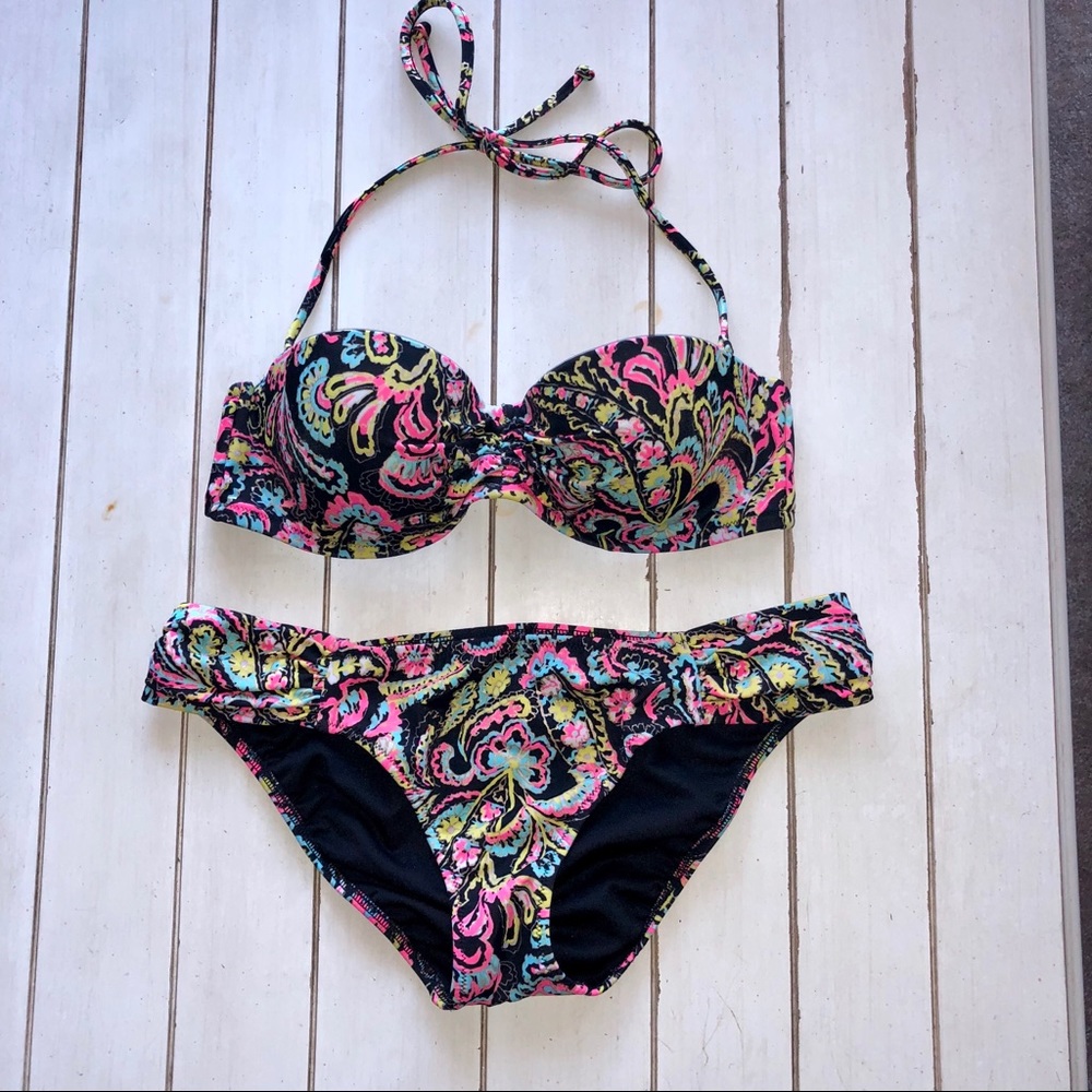 Victoria’s Secret Bikini